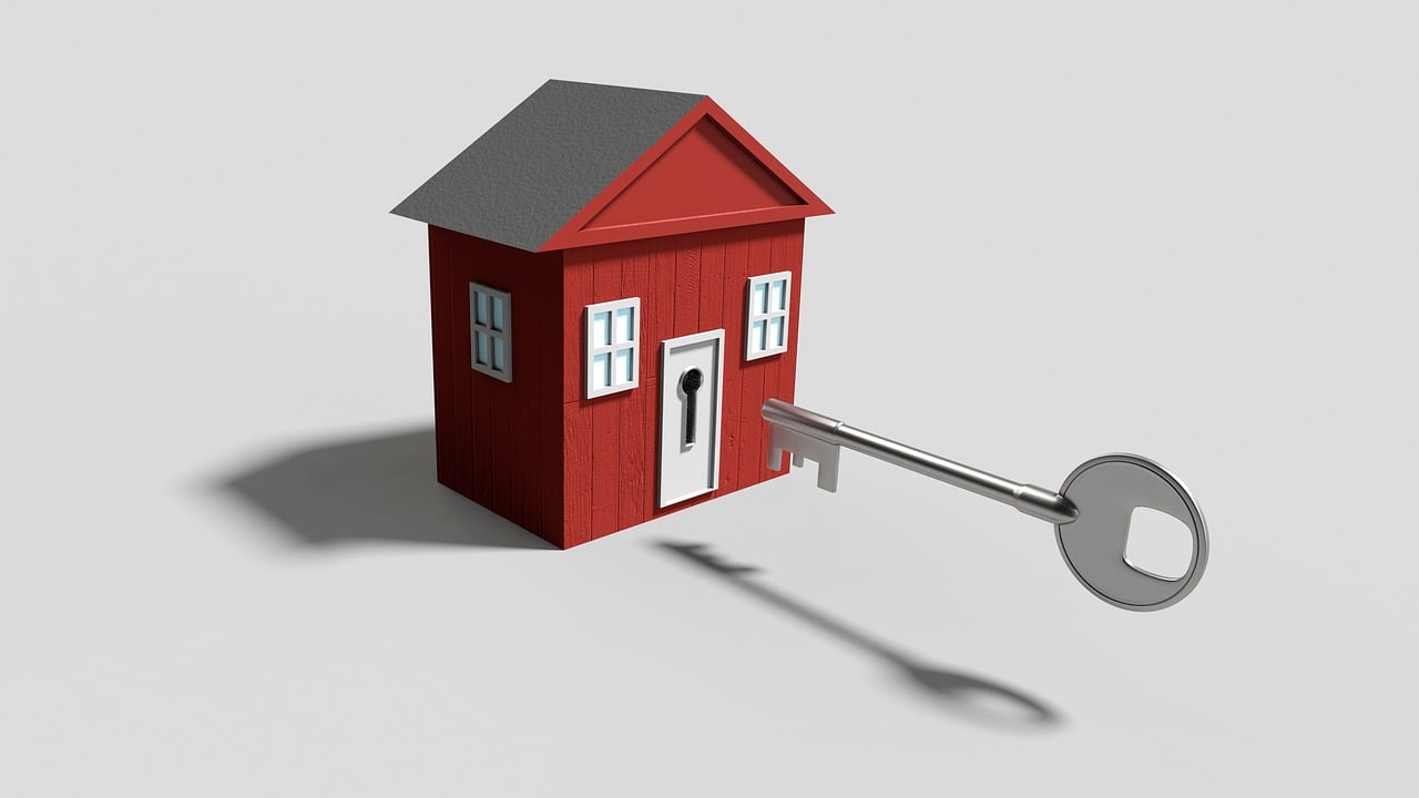 Does a Refinance Still Make Sense in 2026?